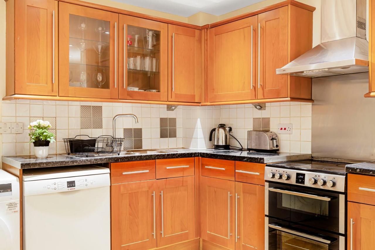 Вилла Charming 4 Bed Town House With Roof Terrace Лондон Экстерьер фото